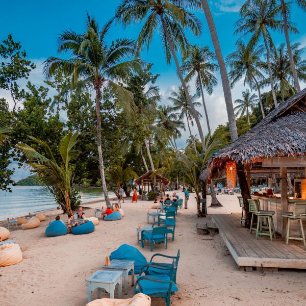 บาร์ซันดาวน์เนอร์ 3 %Paradise Koh Yao resort%